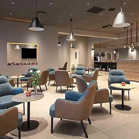 スカンディック コクスタッド ホテル 4*